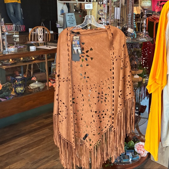 Fringed Tan Poncho - Picture 2 of 3